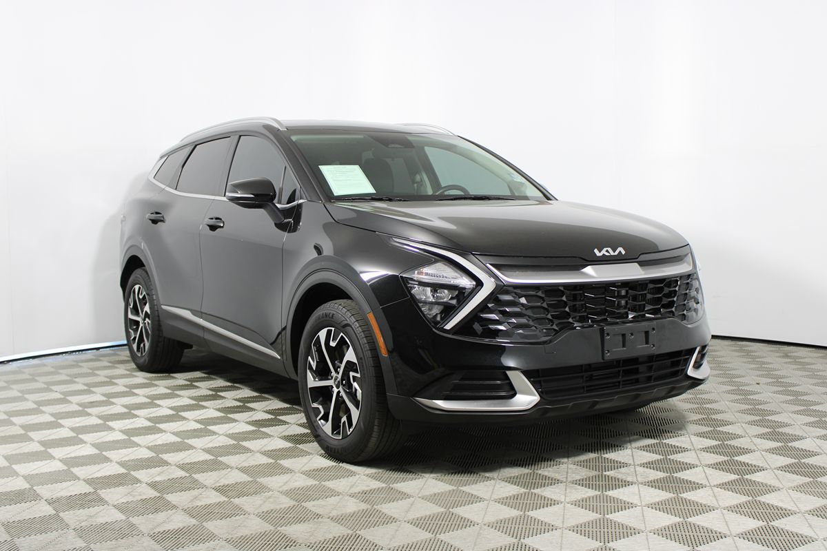 2023 Kia Sportage Hybrid EX Image 6 of 37