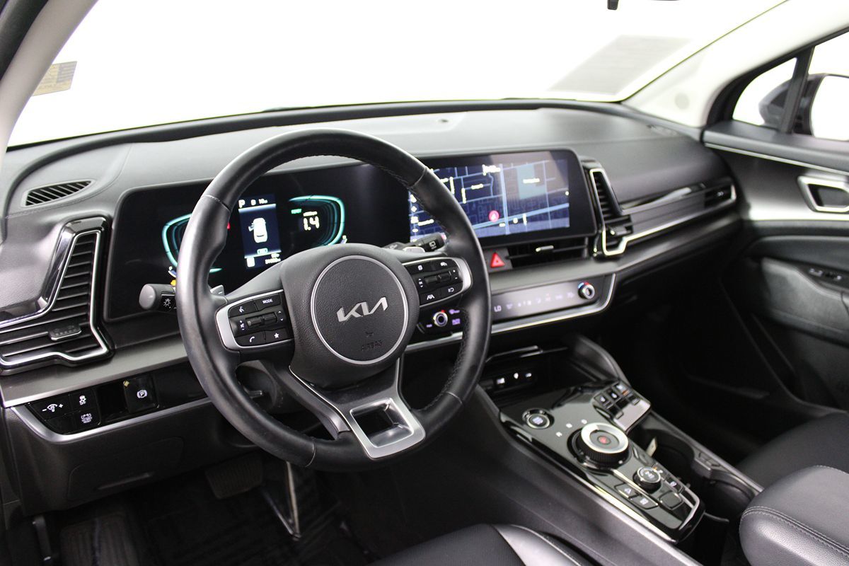 2023 Kia Sportage Hybrid EX Image 17 of 37