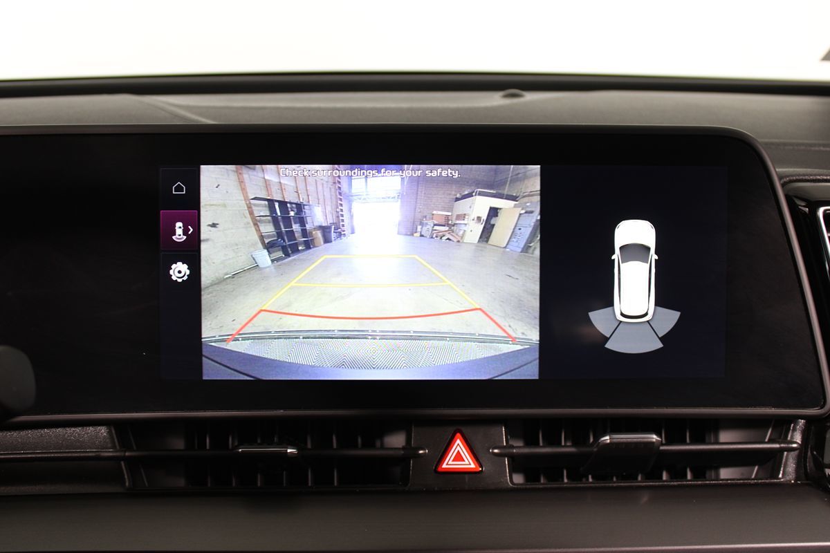 2023 Kia Sportage Hybrid EX Image 23 of 37