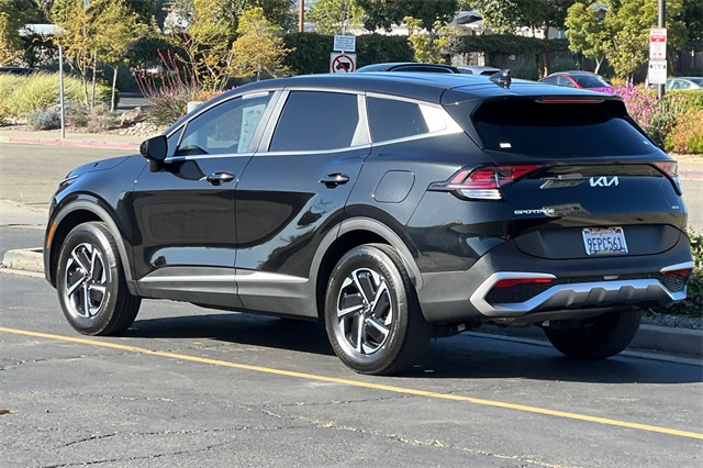 Vehicle image 8 of 45