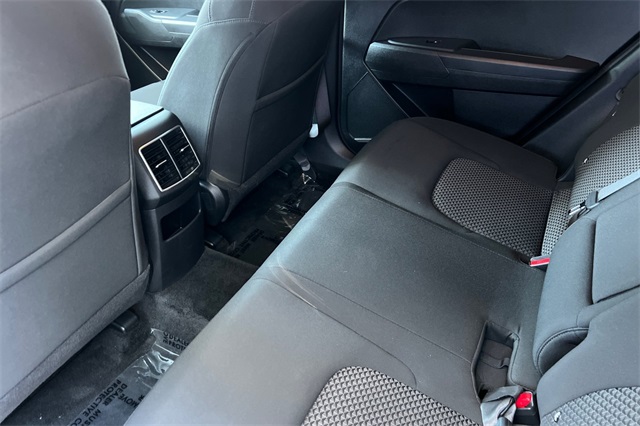 Vehicle image 15 of 45