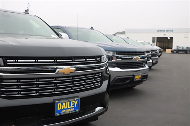 Vehicle image 42 of 45