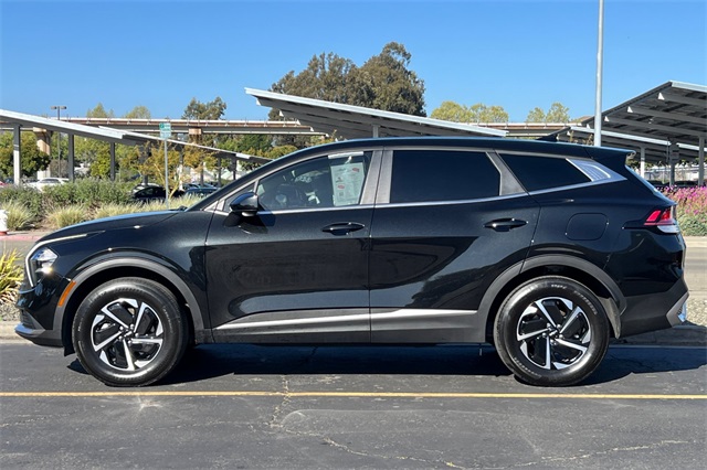 Vehicle image 9 of 45