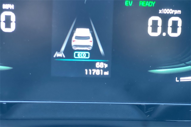 Vehicle image 34 of 45