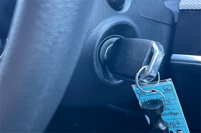 Vehicle image 29 of 45