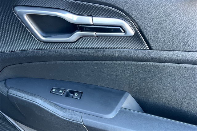 Vehicle image 22 of 45