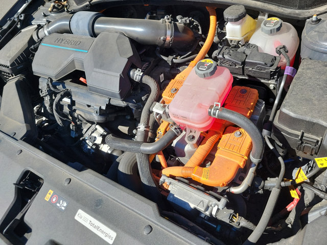 Vehicle image 27 of 31