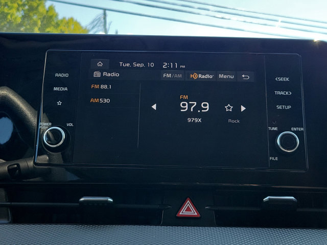 Vehicle image 16 of 31