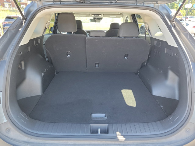 Vehicle image 28 of 31