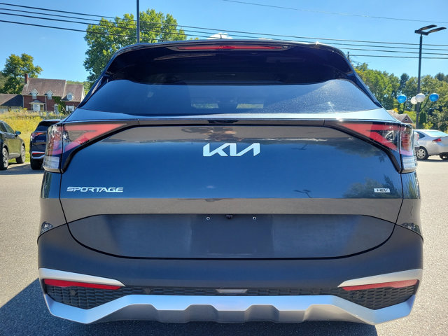 Vehicle image 6 of 31