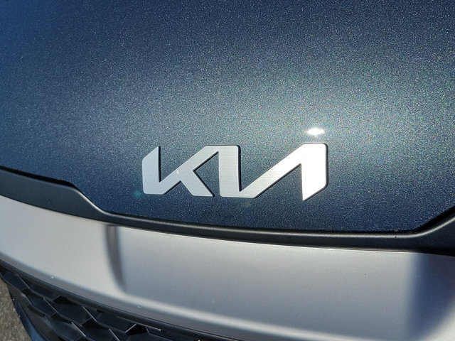 Vehicle image 29 of 31