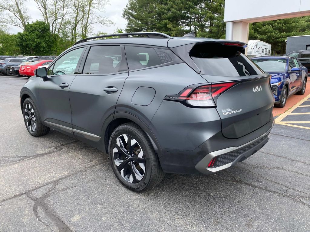 Vehicle image 6 of 30