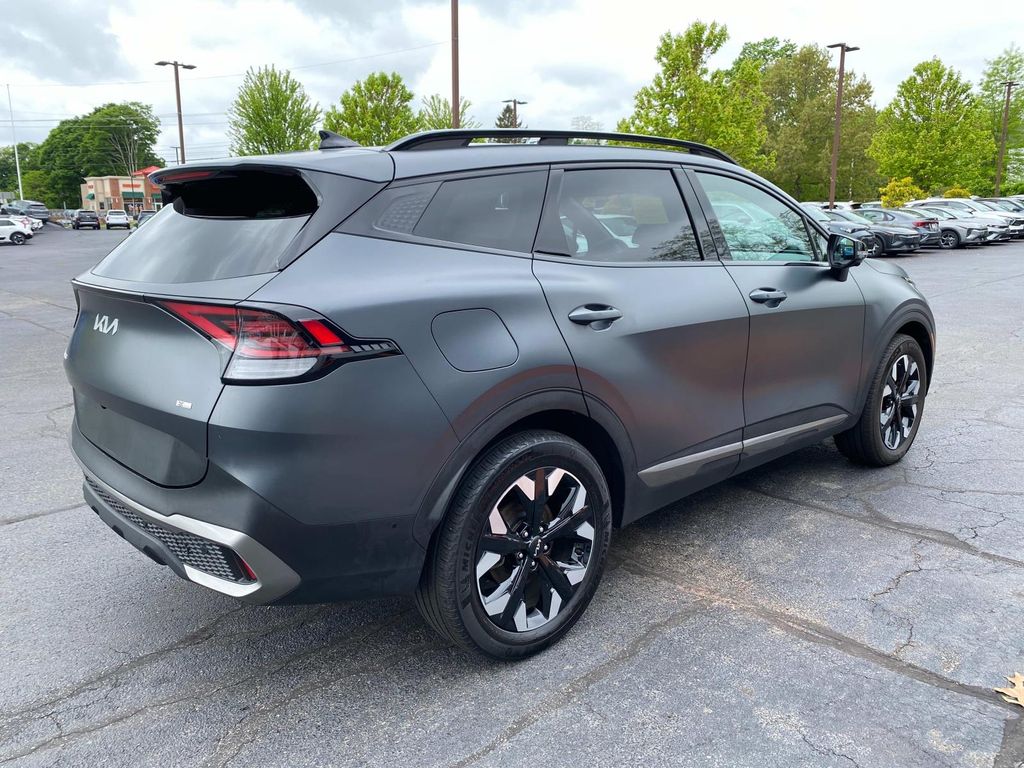 Vehicle image 4 of 30