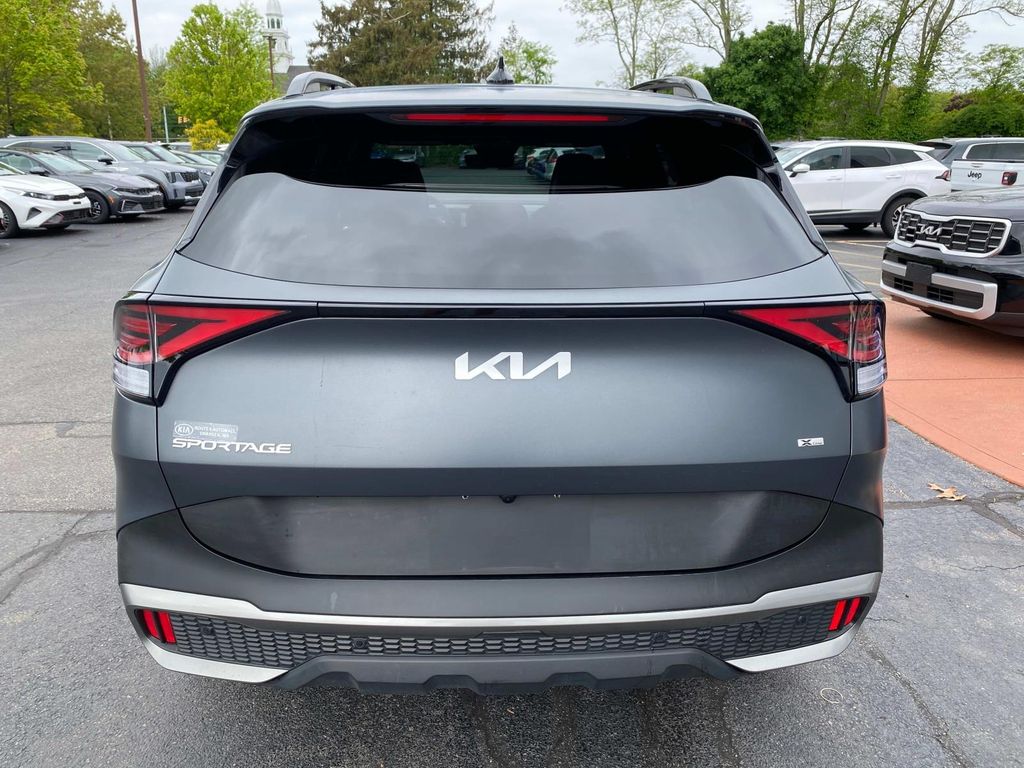 Vehicle image 5 of 30