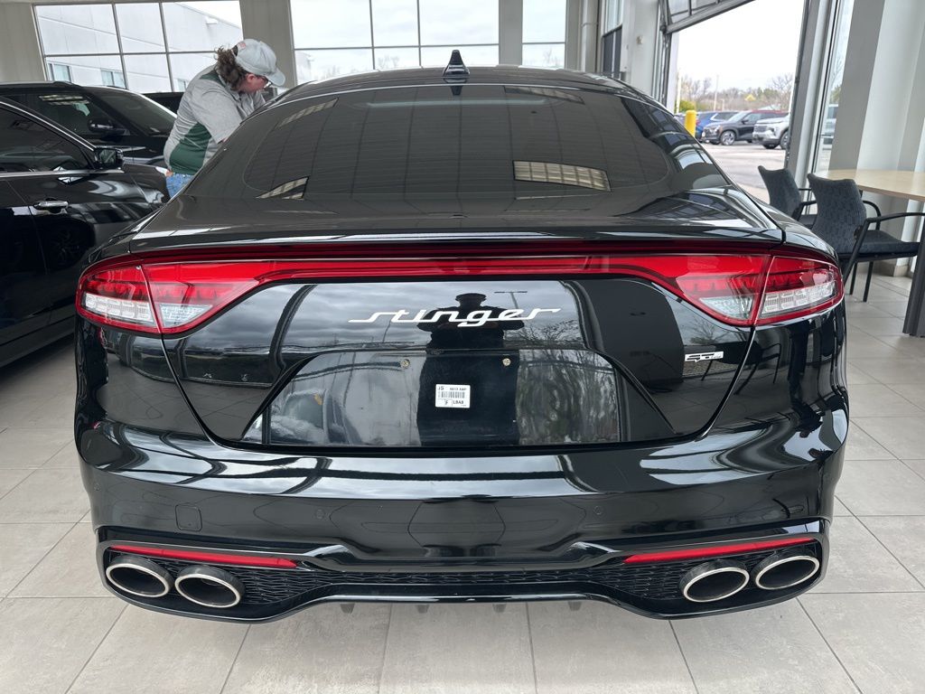 Vehicle image 5 of 18