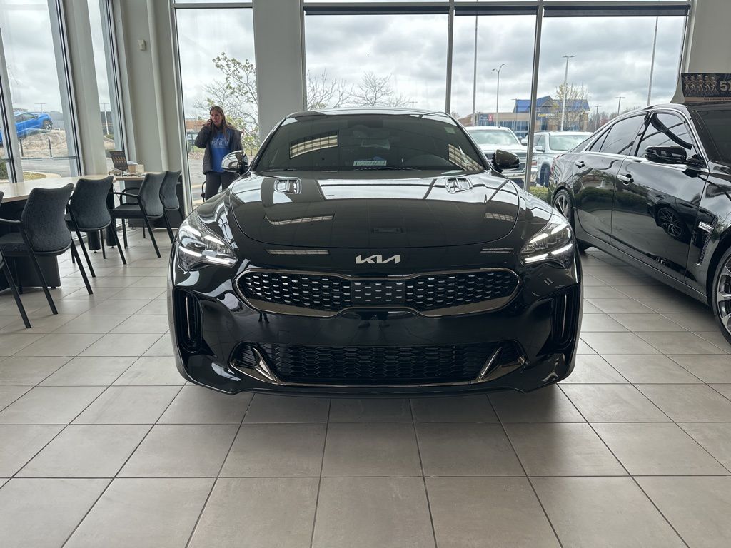 Vehicle image 1 of 18