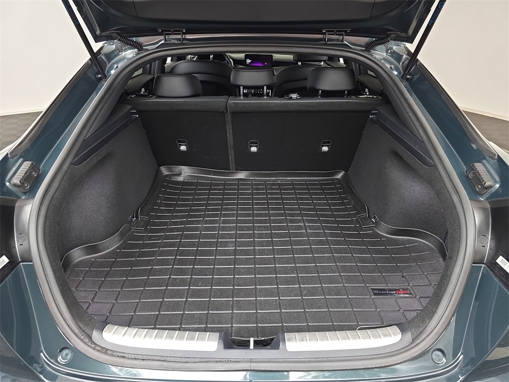 2023 Kia Stinger GT-Line Image 11 of 33