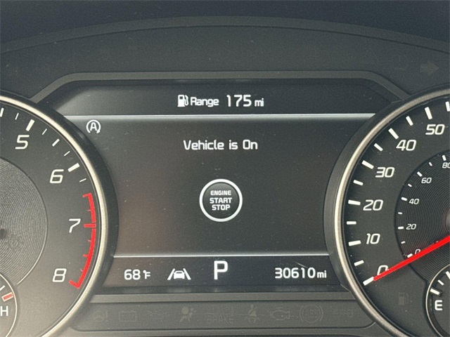 Vehicle image 16 of 29