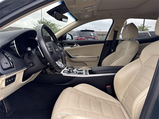 Vehicle image 11 of 29
