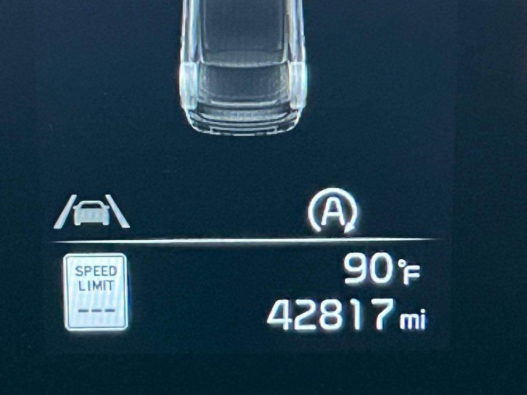 Vehicle image 24 of 26