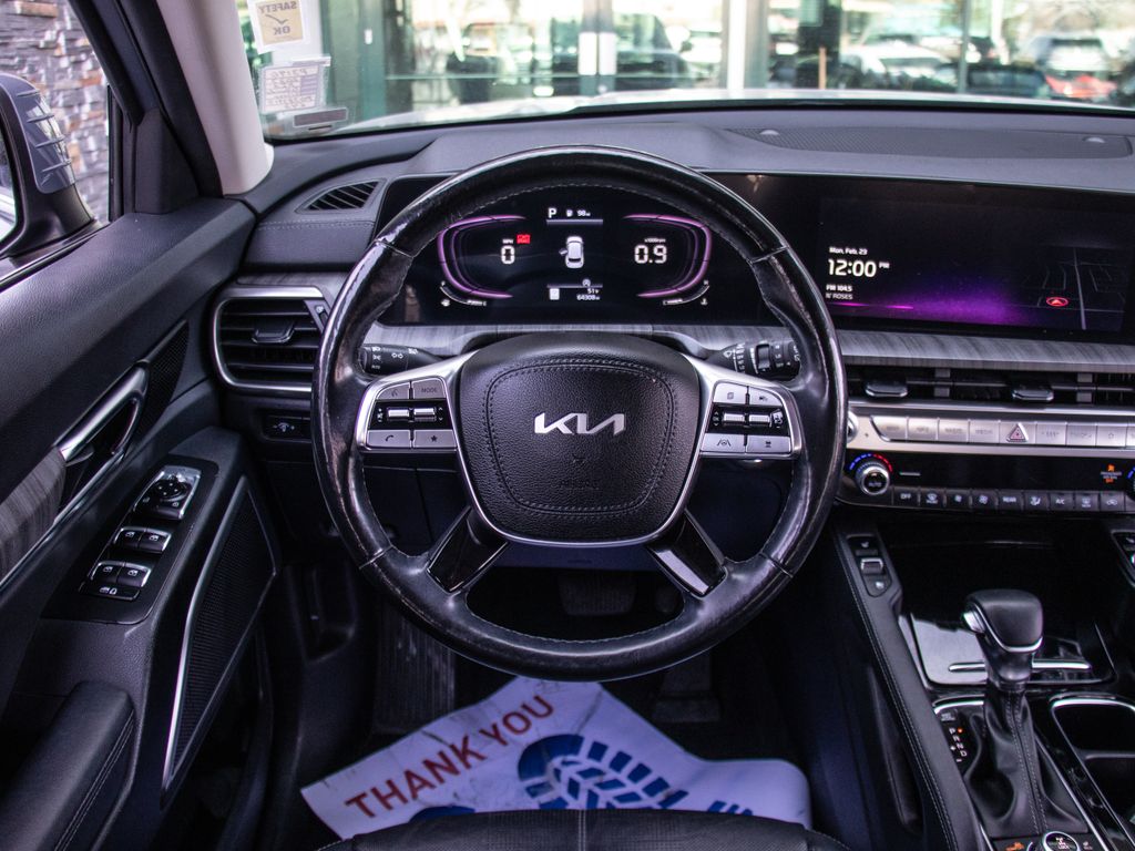 2023 Kia Telluride EX Image 16 of 26