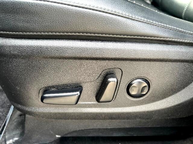 Vehicle image 13 of 34