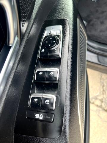 Vehicle image 12 of 34