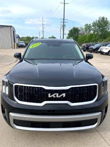 Vehicle image 2 of 34