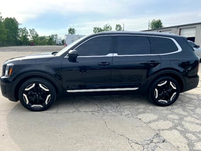 Vehicle image 5 of 34