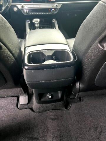 Vehicle image 31 of 34