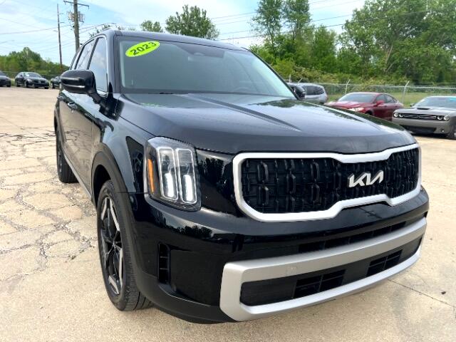 Vehicle image 6 of 34