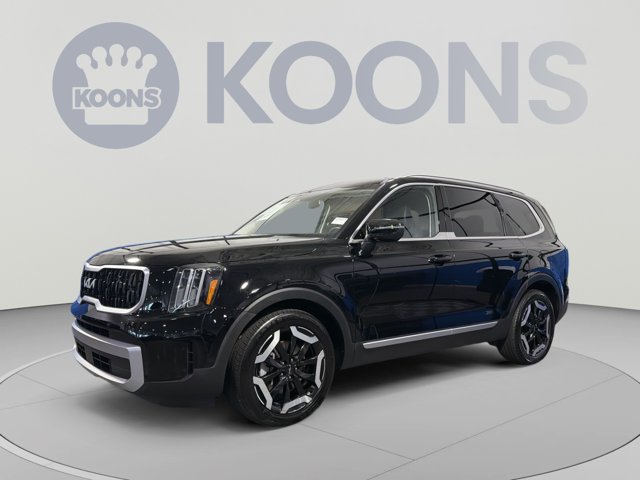 2023 Kia Telluride EX Image 1 of 36