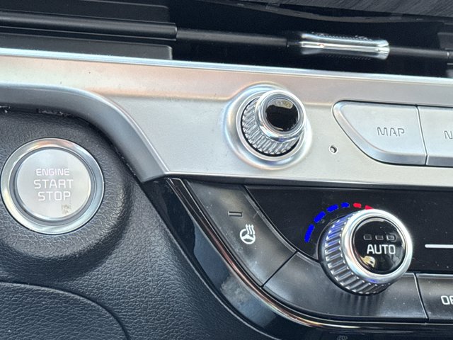 Vehicle image 39 of 44