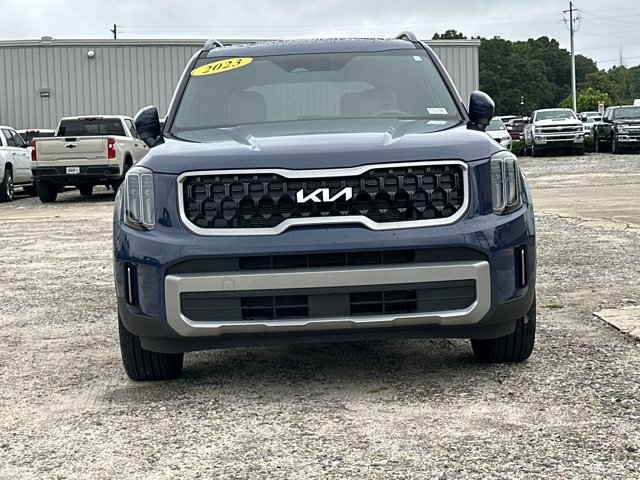2023 Kia Telluride EX X-Line Image 2 of 35