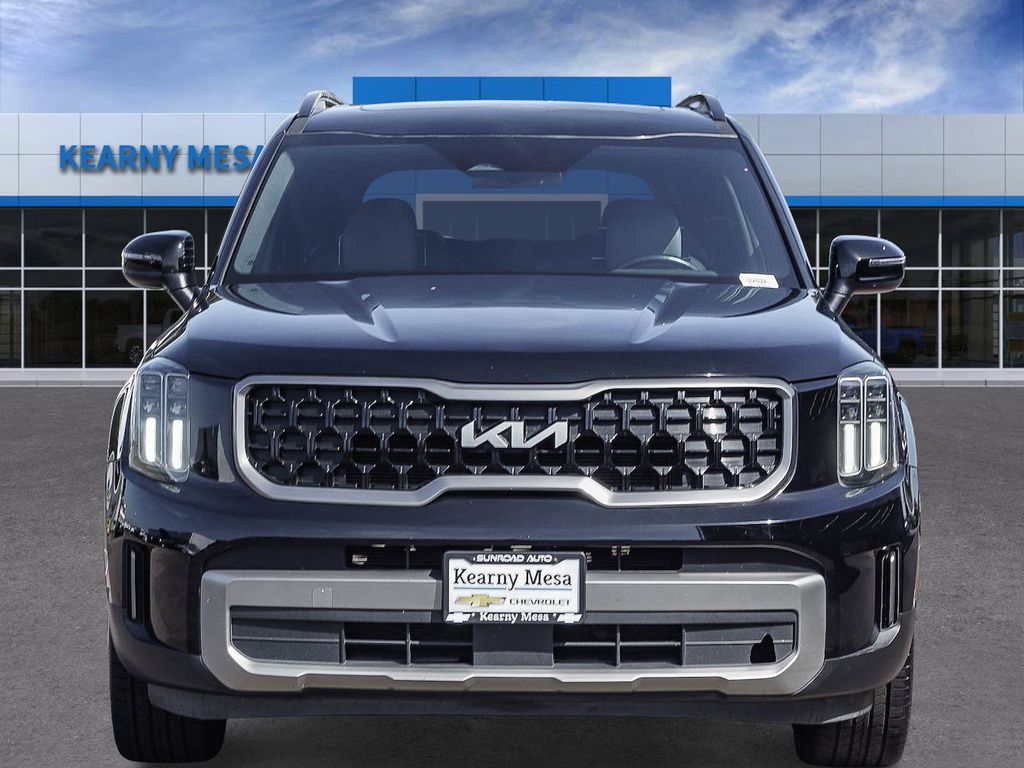 2023 Kia Telluride EX X-Line Image 3 of 39