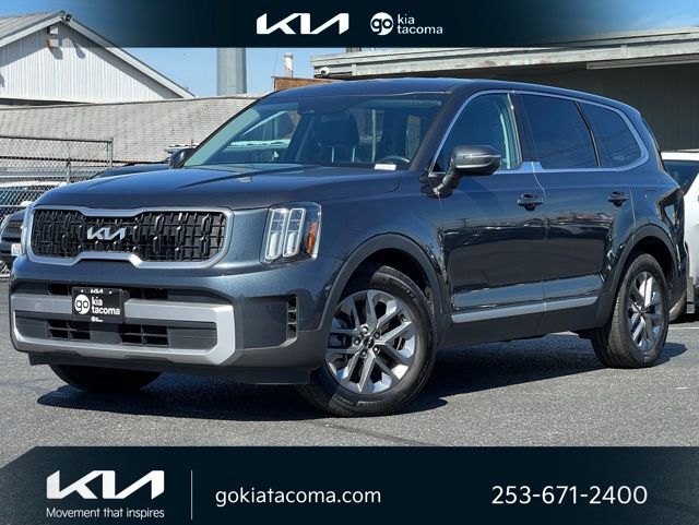 2023 Kia Telluride LX Image 2 of 23