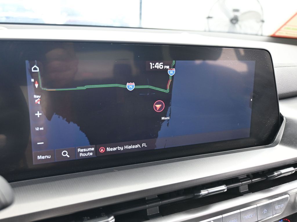 Vehicle image 46 of 68