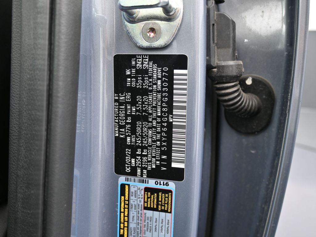 Vehicle image 39 of 68