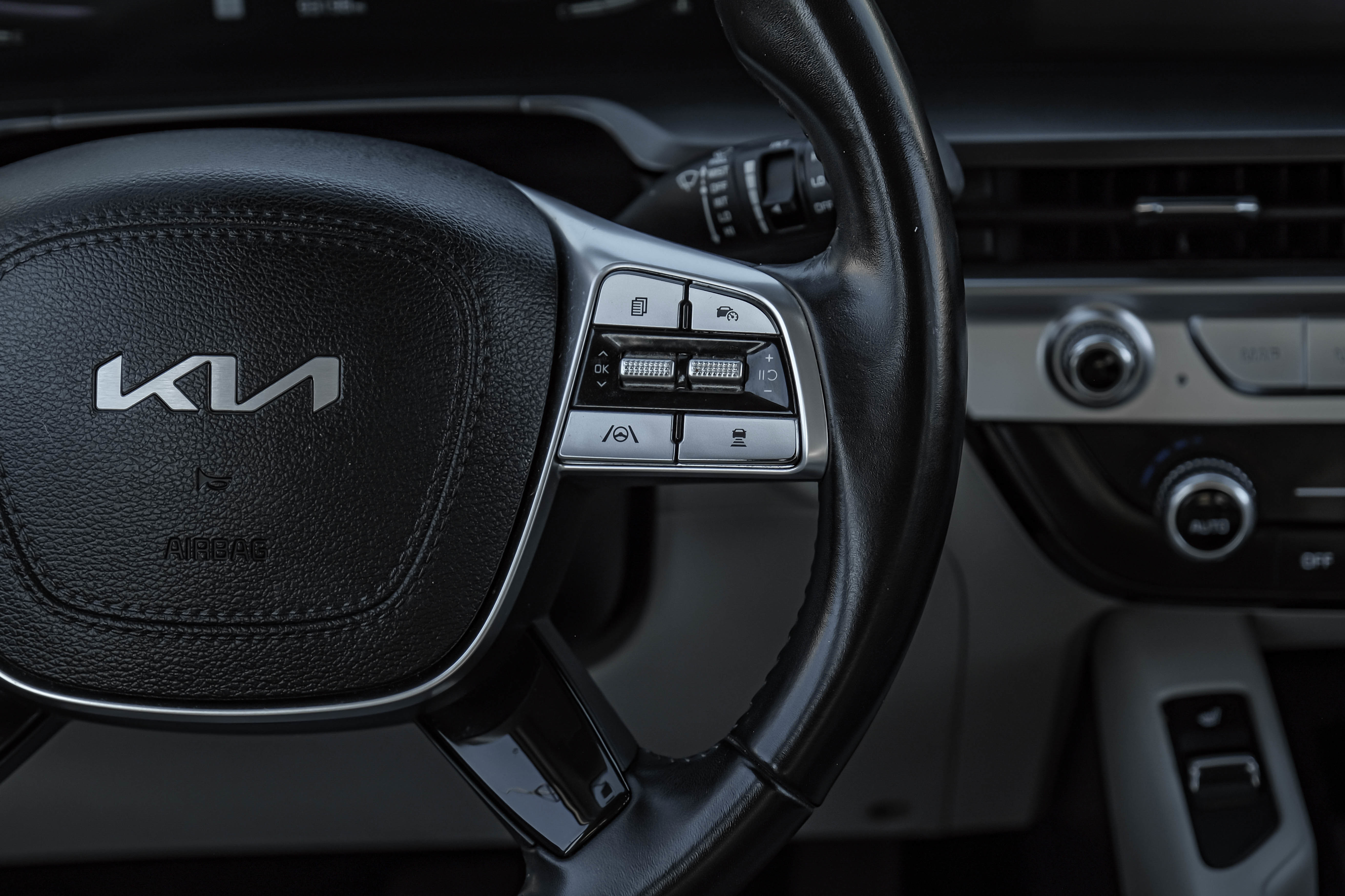 2023 Kia Telluride S Image 37 of 62