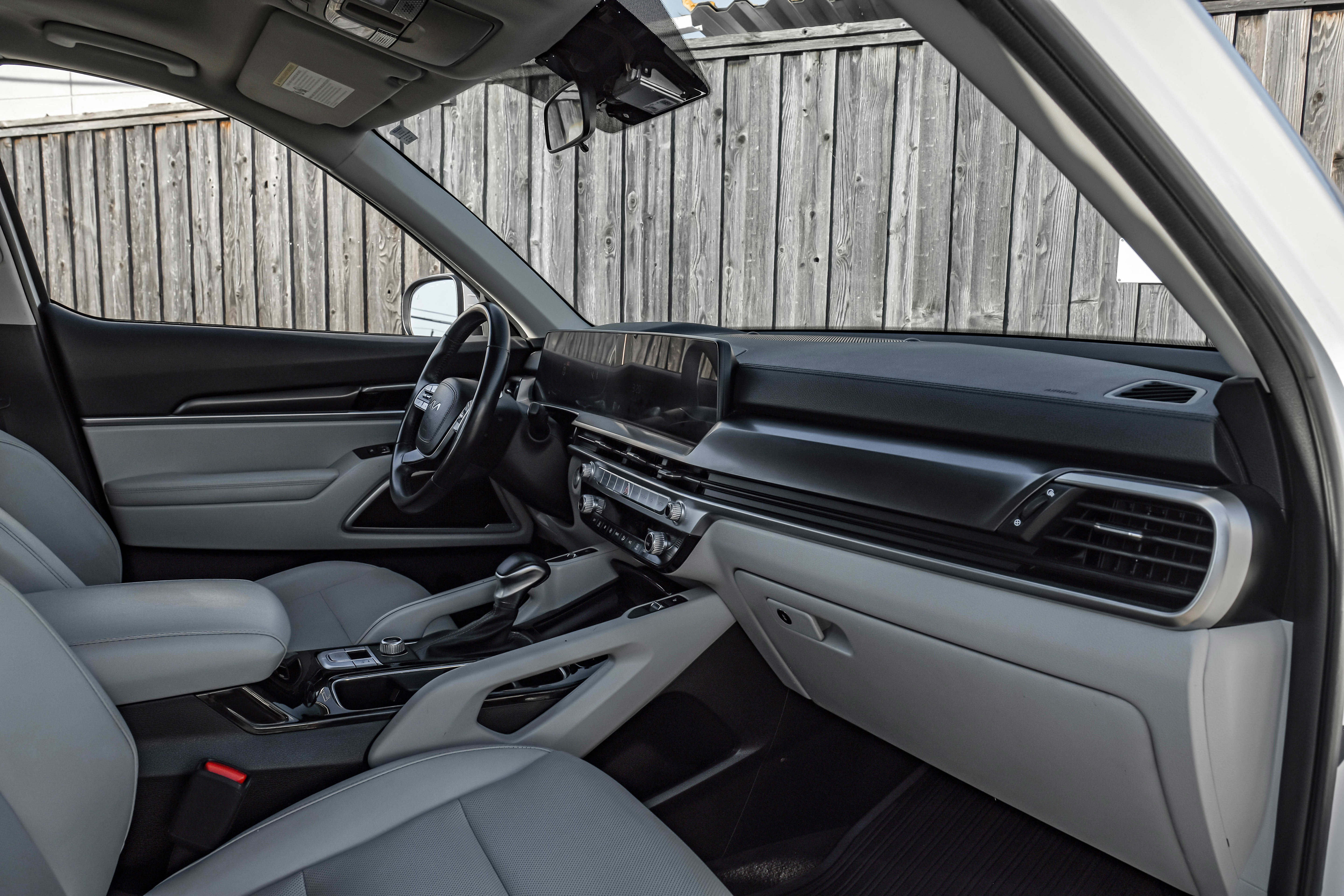 2023 Kia Telluride S Image 33 of 62