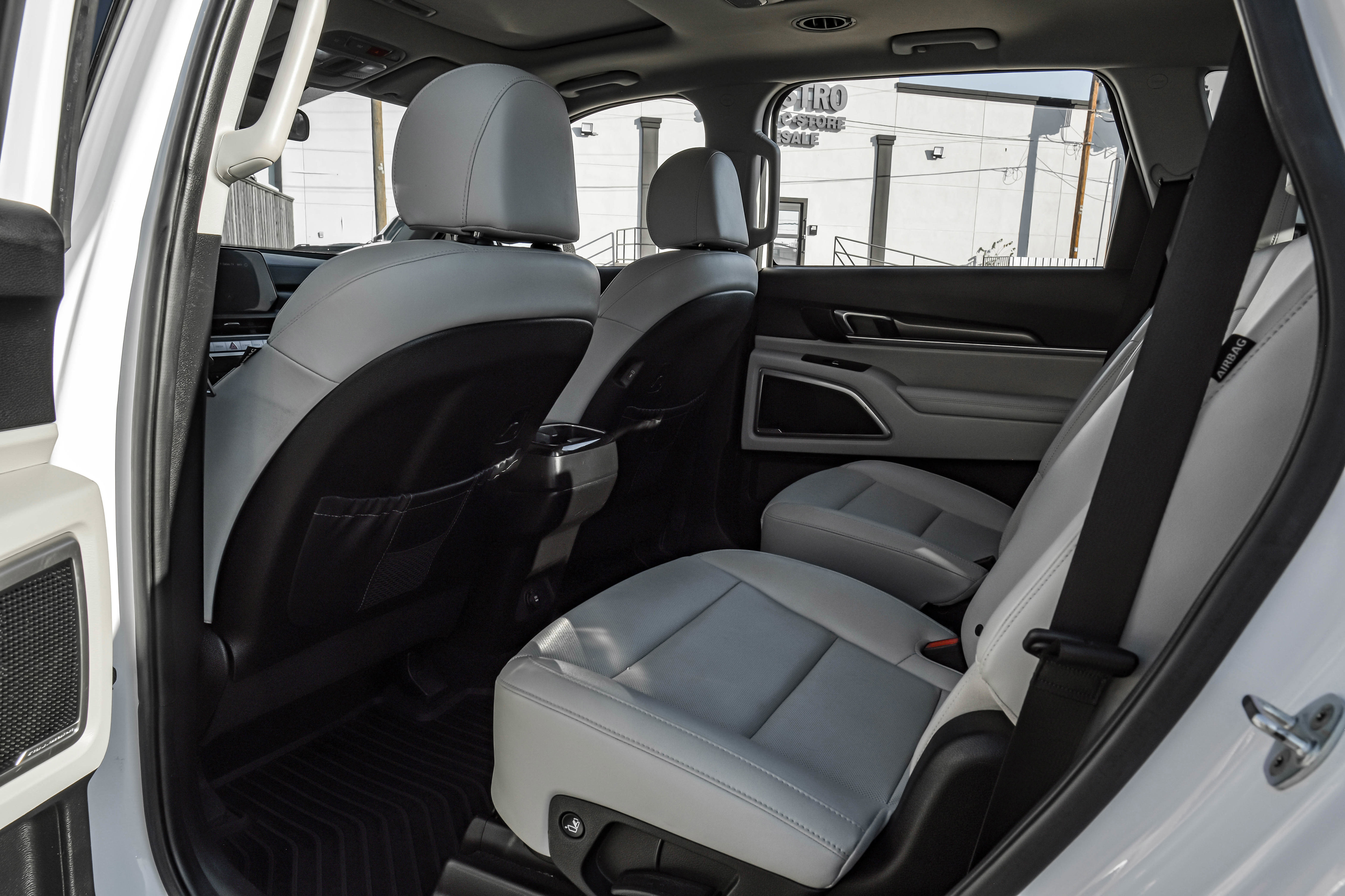 2023 Kia Telluride S Image 27 of 62