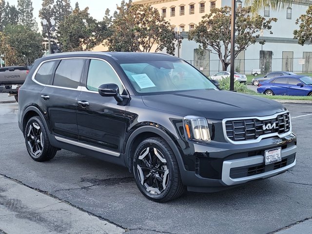 2023 Kia Telluride S Image 1 of 28