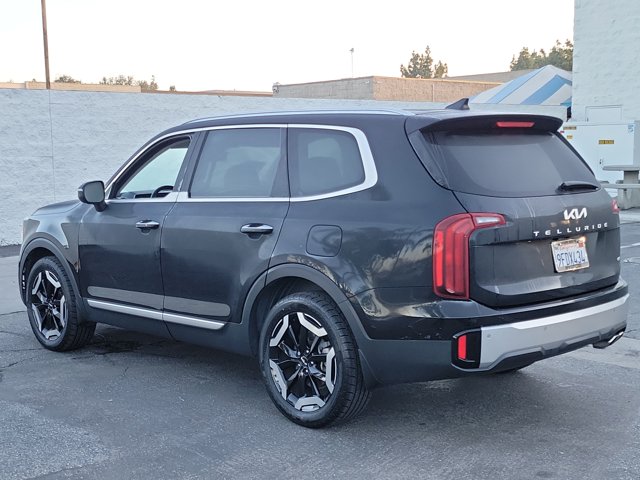 2023 Kia Telluride S Image 6 of 28