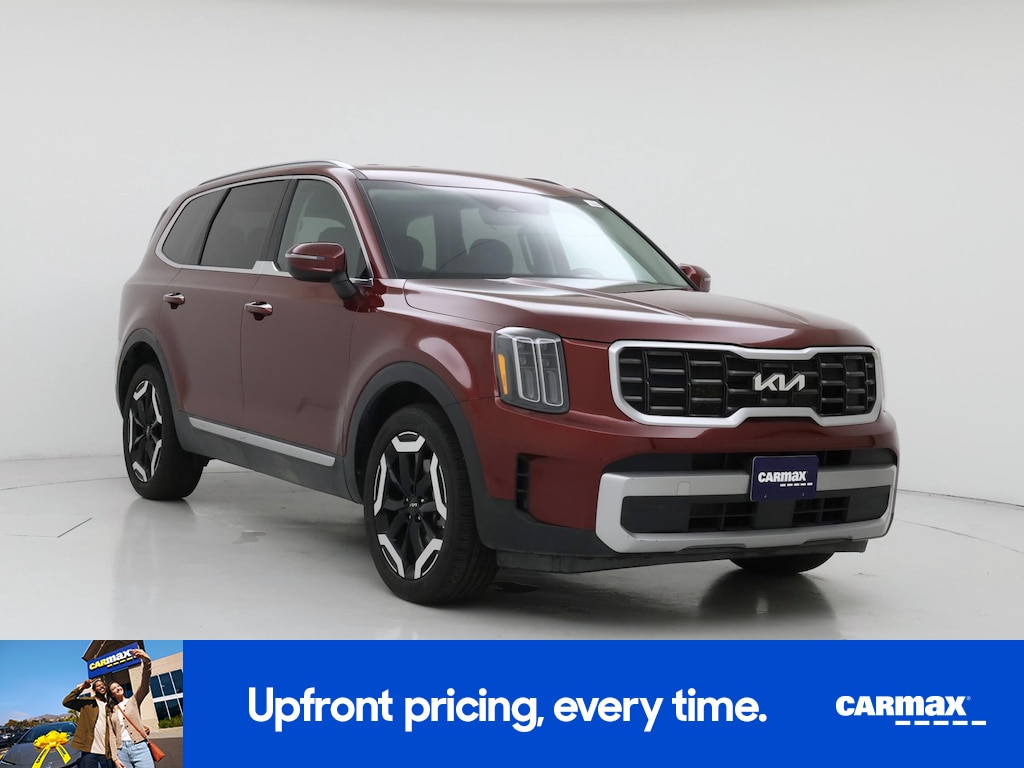 2023 Kia Telluride S Image 3 of 27