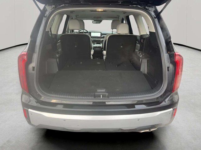 2023 Kia Telluride S Image 9 of 34