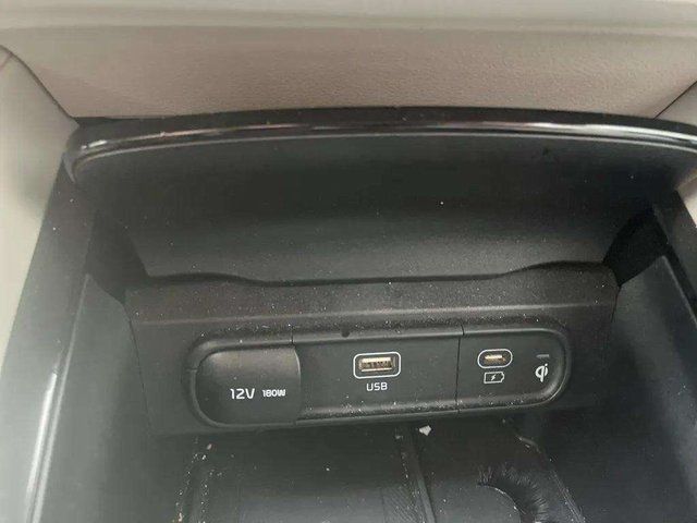 2023 Kia Telluride S Image 11 of 34