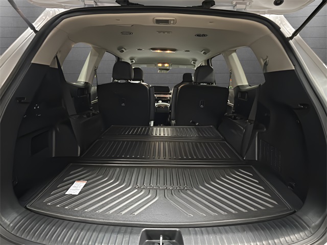 2023 Kia Telluride S Image 9 of 24
