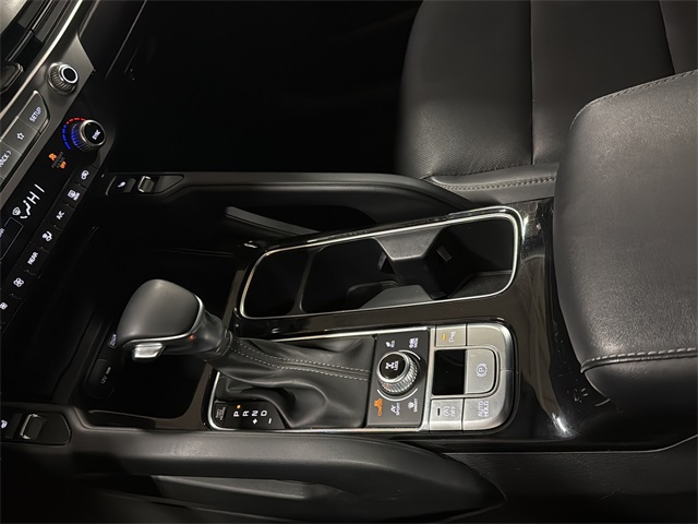 2023 Kia Telluride S Image 18 of 24