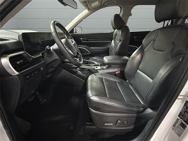 2023 Kia Telluride S Image 13 of 24