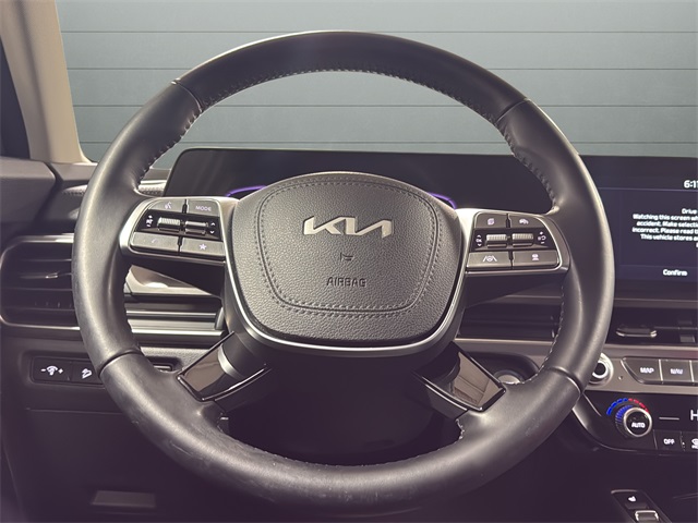 2023 Kia Telluride S Image 15 of 24